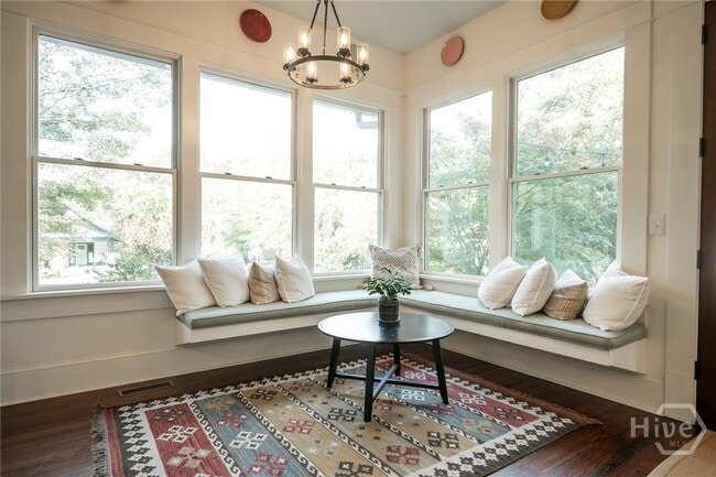 Building Photo - 290 Milledge Cir