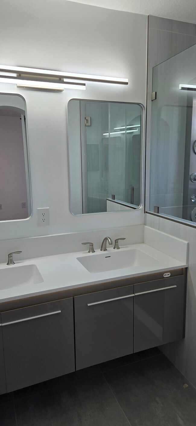 Building Photo - 12881 SW 30th St