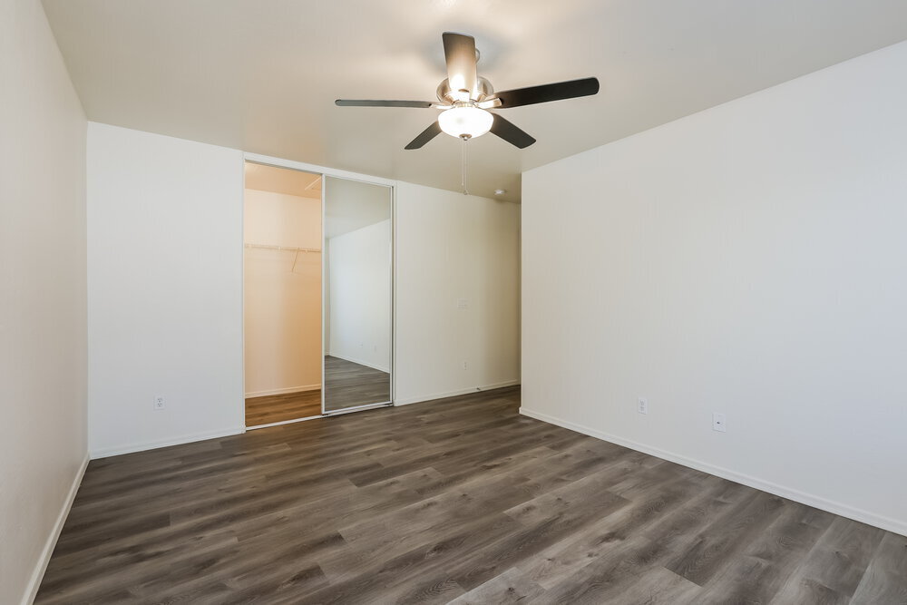 Building Photo - 6010 W Encinas Ln