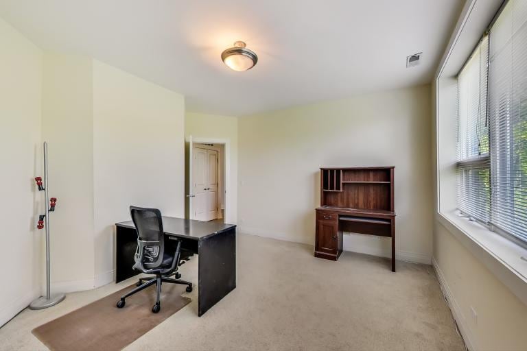 Building Photo - 5771 N Ridge Ave