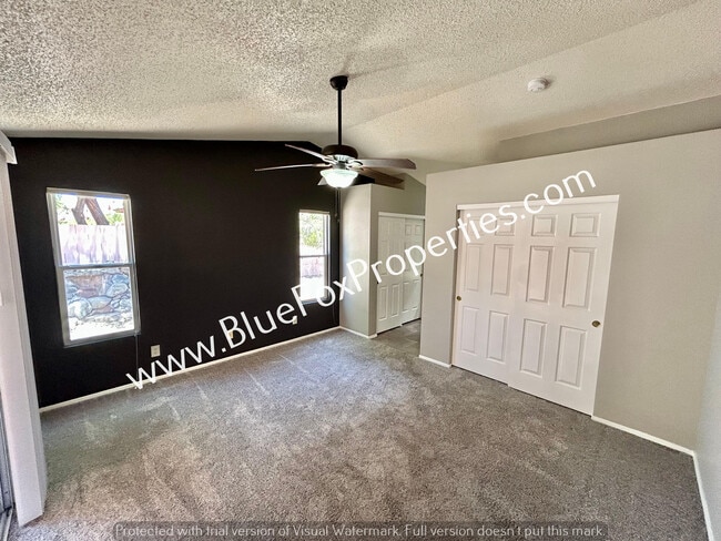 Building Photo - 3030 W Sawmill Spring Trail
