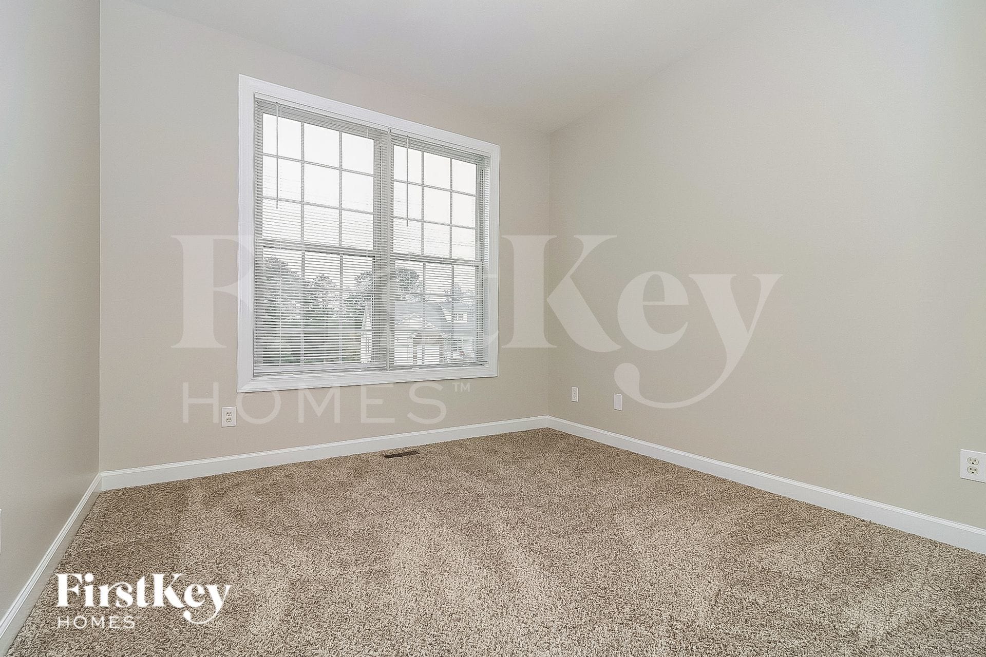 Building Photo - 218 Sweetbriar Ct