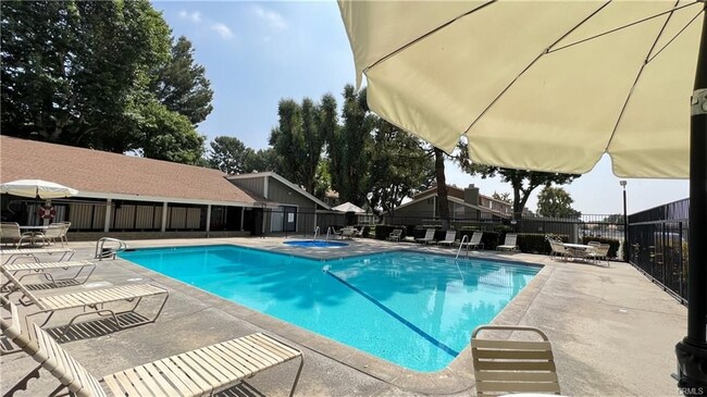 Building Photo - 2061 W Redlands Blvd