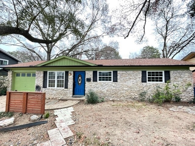 Building Photo - 8517 Shenandoah Dr