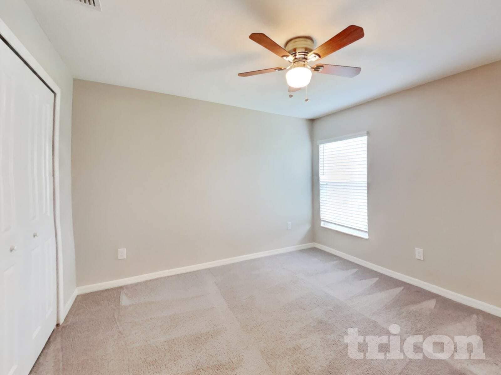 Building Photo - 1721 Broad Winged Hawk Dr