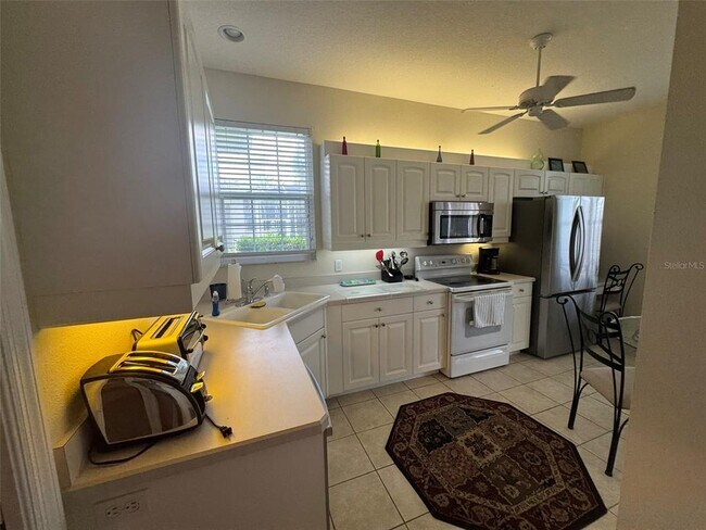 Building Photo - 908 Paisley Ct