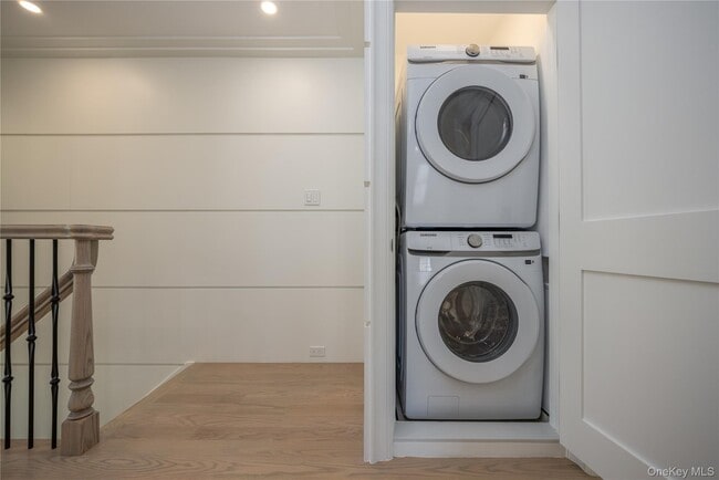 Building Photo - 7 Victoria Ln