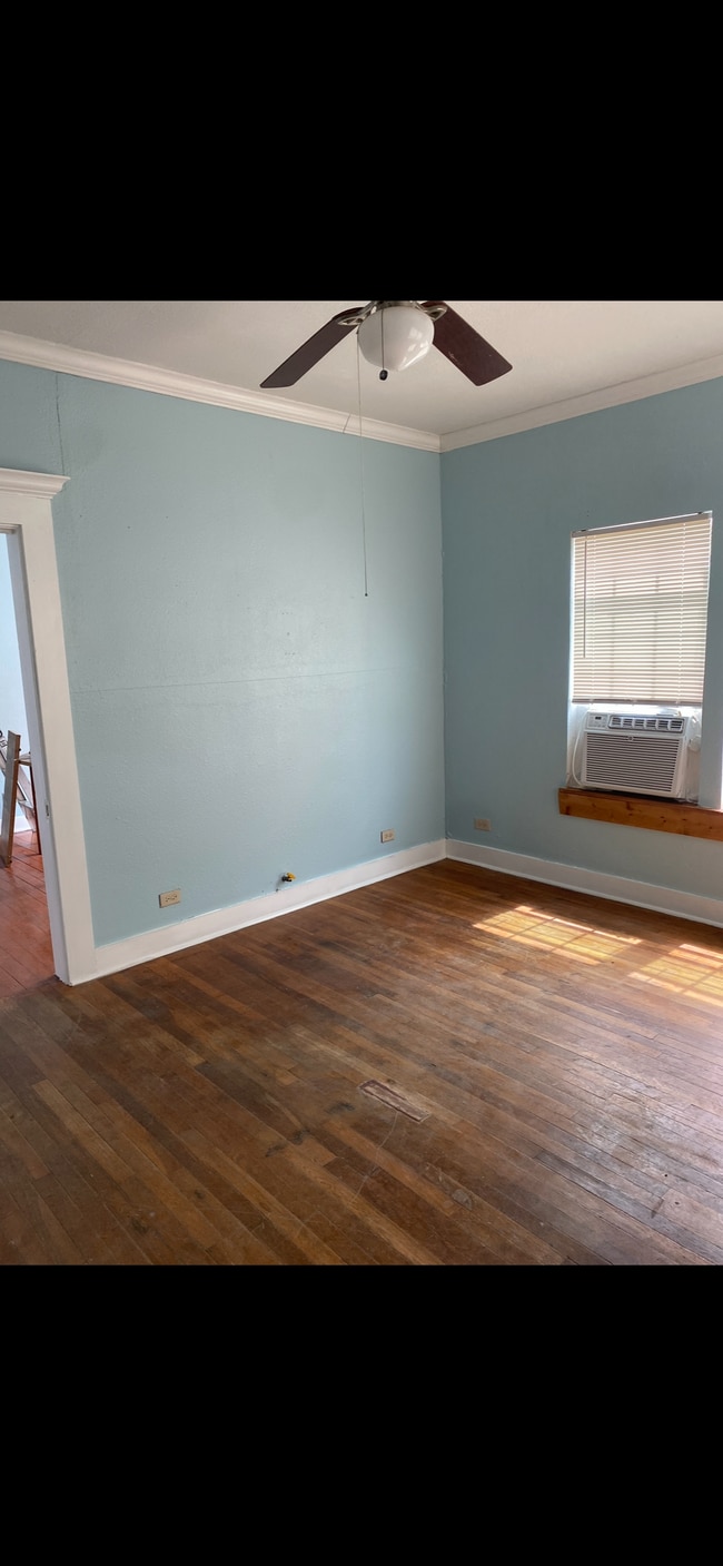 Building Photo - 1914 S Pine St