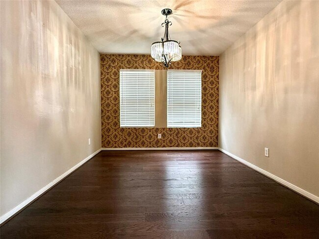 Building Photo - 5023 Natchez Ridge Ct