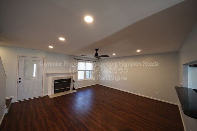 Building Photo - 101 Madison Chase