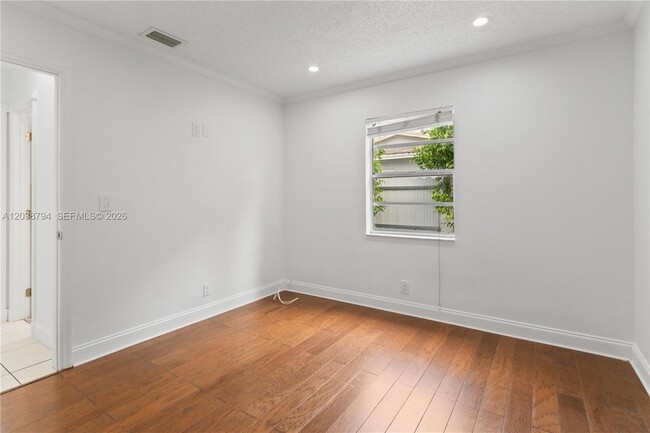 Building Photo - 4151 SW 56th Ave