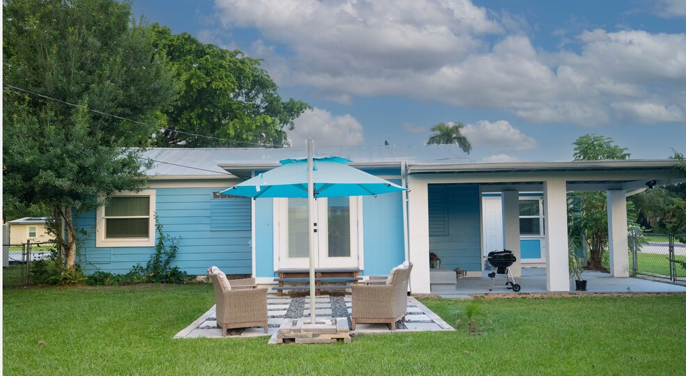 Building Photo - 1449 Braman Ave