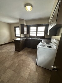 Building Photo - 857 9th St