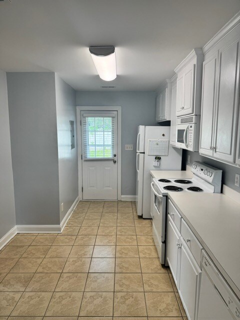 Building Photo - 3809 Lear Ct NW