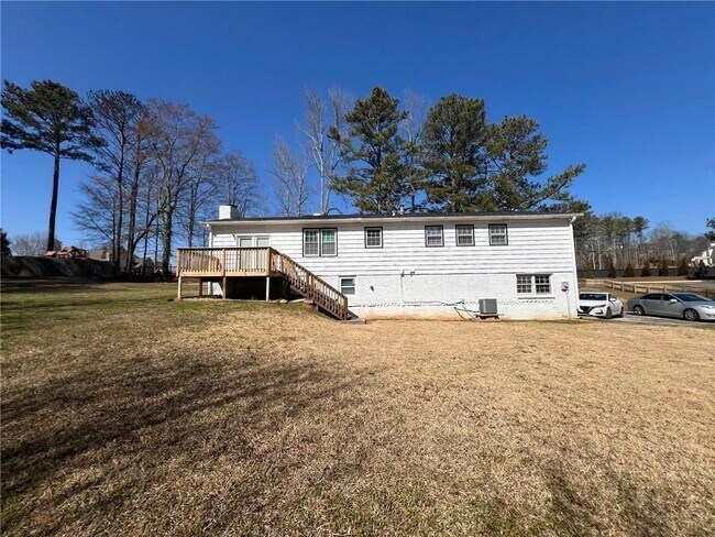 Building Photo - 3456 Davis Rd