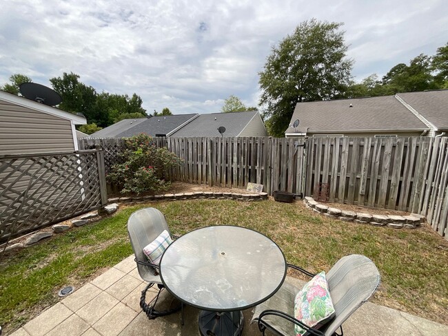 Building Photo - 2007 Caton Dr