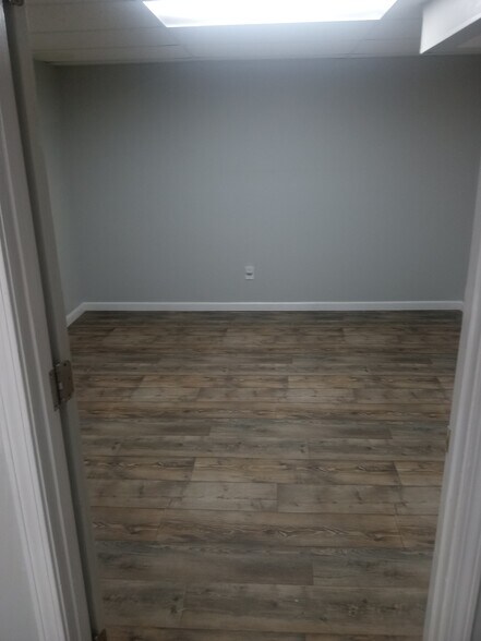 Building Photo - 3400 Velvet Creek Dr SW