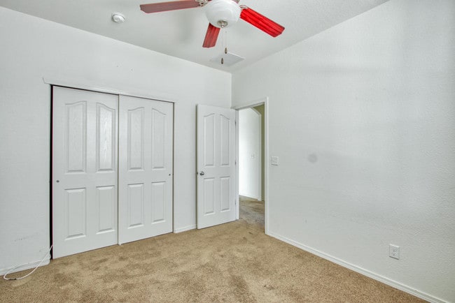 Building Photo - 14227 Bluesky Point Ct