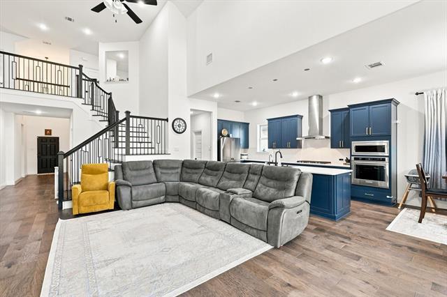 Building Photo - 1717 Canals Dr