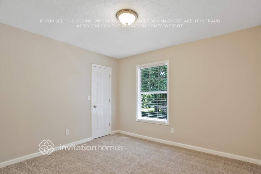 Building Photo - 885 Cremins Rd