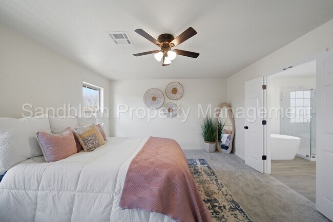 Building Photo - For Lease | Jenks | Available Now!