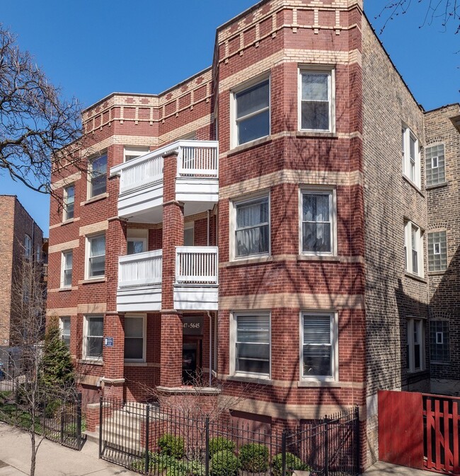 Building Photo - 5647 N Wayne Ave