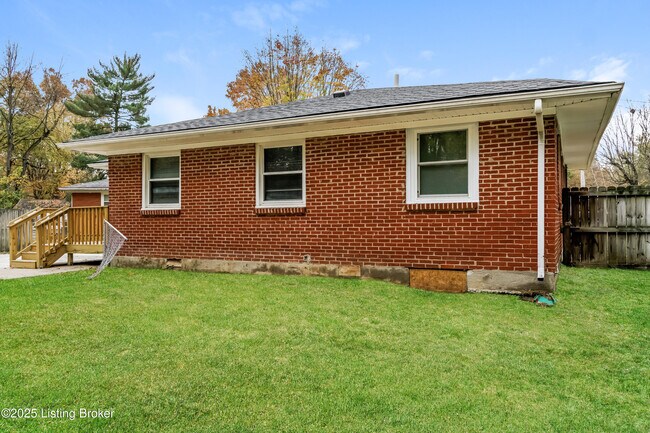 Building Photo - 8501 Shirley Ln