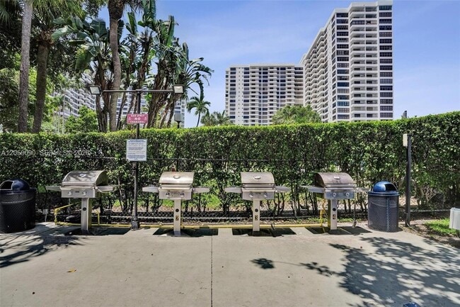 Building Photo - 500 Three Islands Boulevard