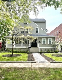 Building Photo - 215-20 43rd Ave