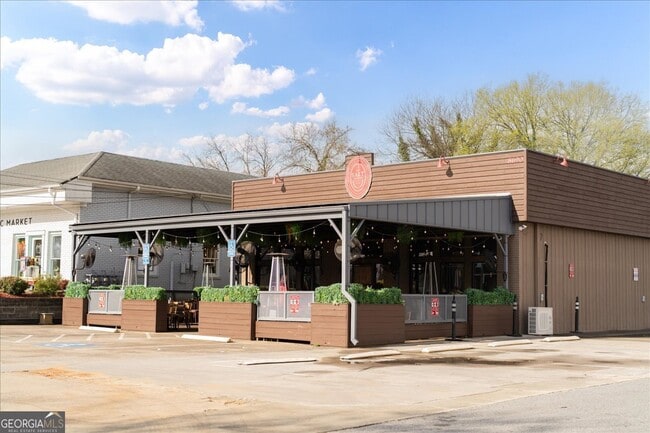 Building Photo - 103 Farmington Dr