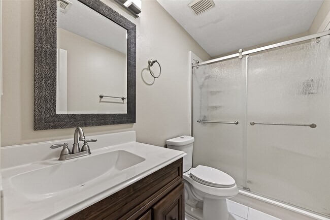 Building Photo - 1522 Brook Grove Dr