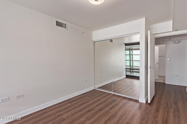Building Photo - 4808 N 24th St