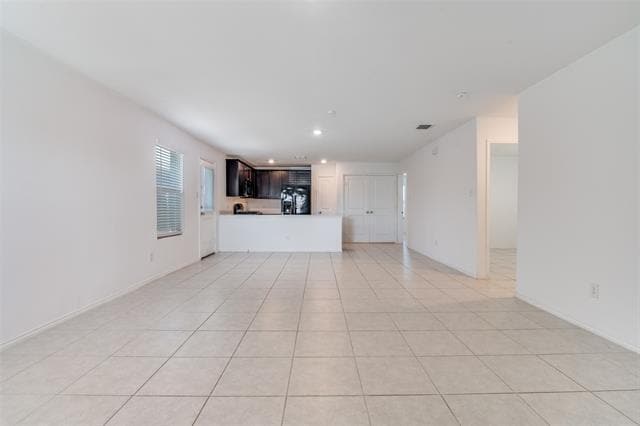 Building Photo - 2525 Russell St