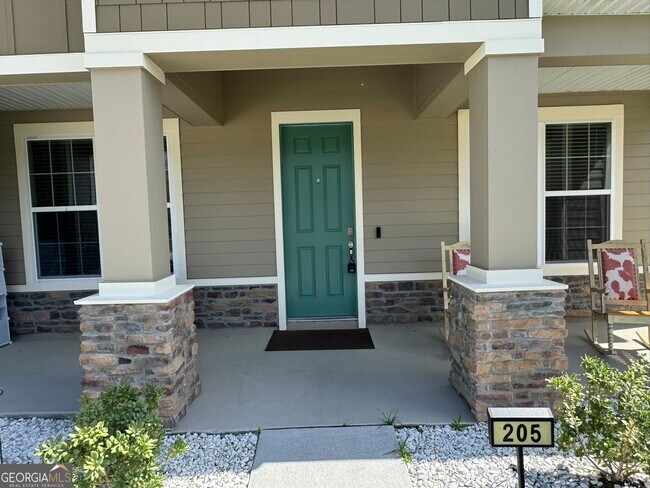 Building Photo - 205 Starboard Ct