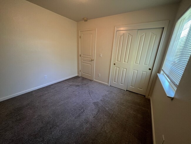 Building Photo - 1742 Shay Way