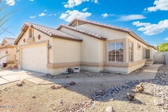 Building Photo - 10622 W Mohawk Ln