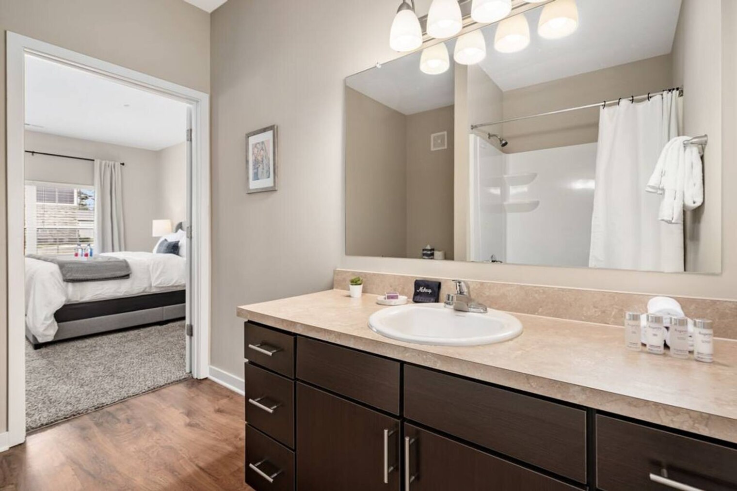 Building Photo - 6226 Oonas Way