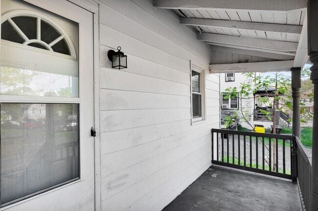 Building Photo - 3200 Flint Hill Rd