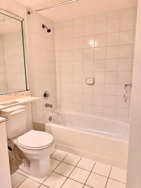 Building Photo - 3300 NE 191st St