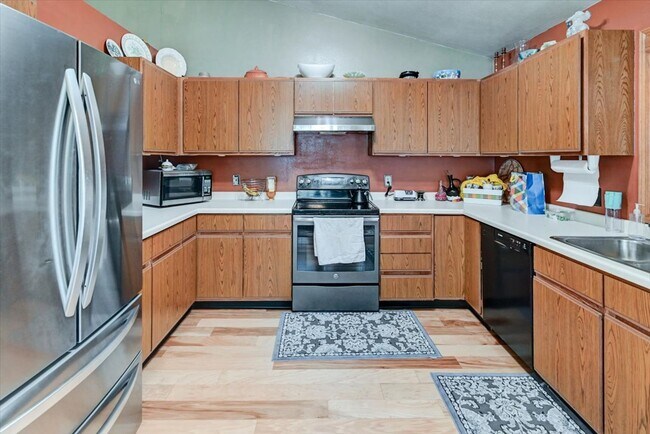 Building Photo - 1214 Carpenter St