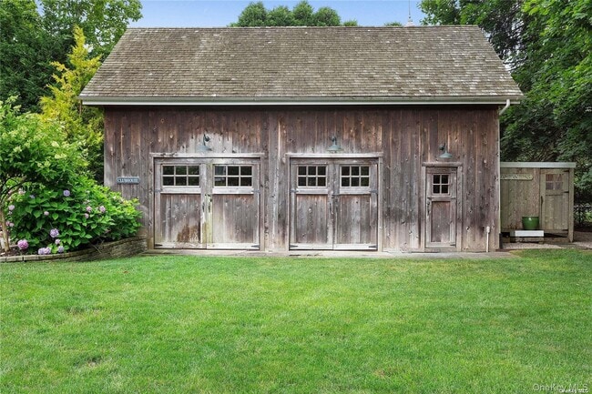 Building Photo - 5 Anthony Ln