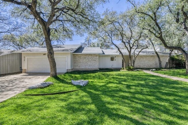 Building Photo - 8126 Ceberry Dr