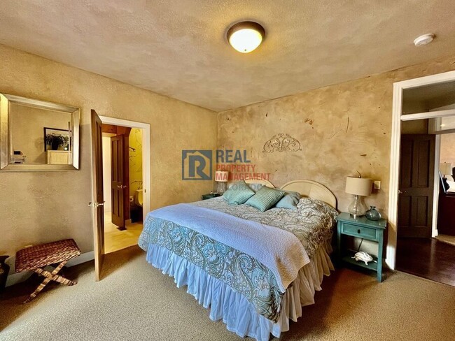 Building Photo - 5638 Red Fern Ct