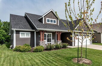 Building Photo - Southwest Columbia Home