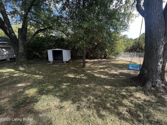 Building Photo - 6805 Reelfoot Ct