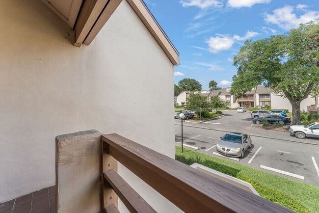 Building Photo - Great Month to Month rental opportunity in Altamonte Springs!