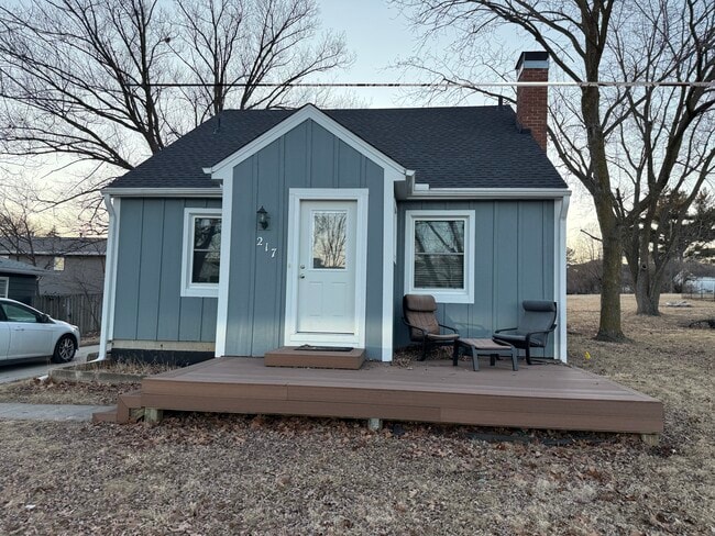 Building Photo - 217 Dotson Dr