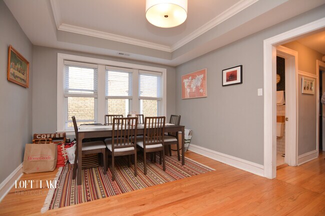 Building Photo - 1707 W Winona St