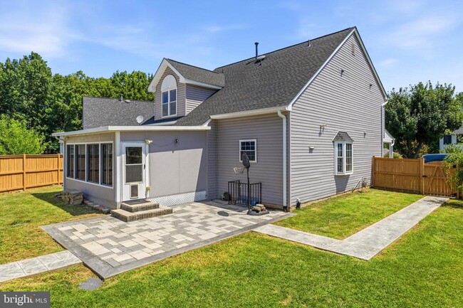 Building Photo - 13922 Rutgers Ct
