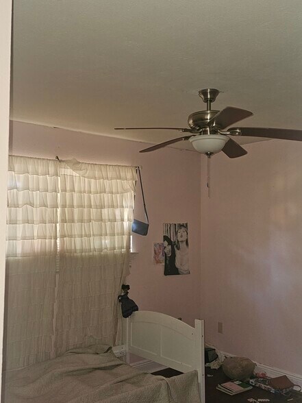 Bedroom 2 - 67 Madrid Ave